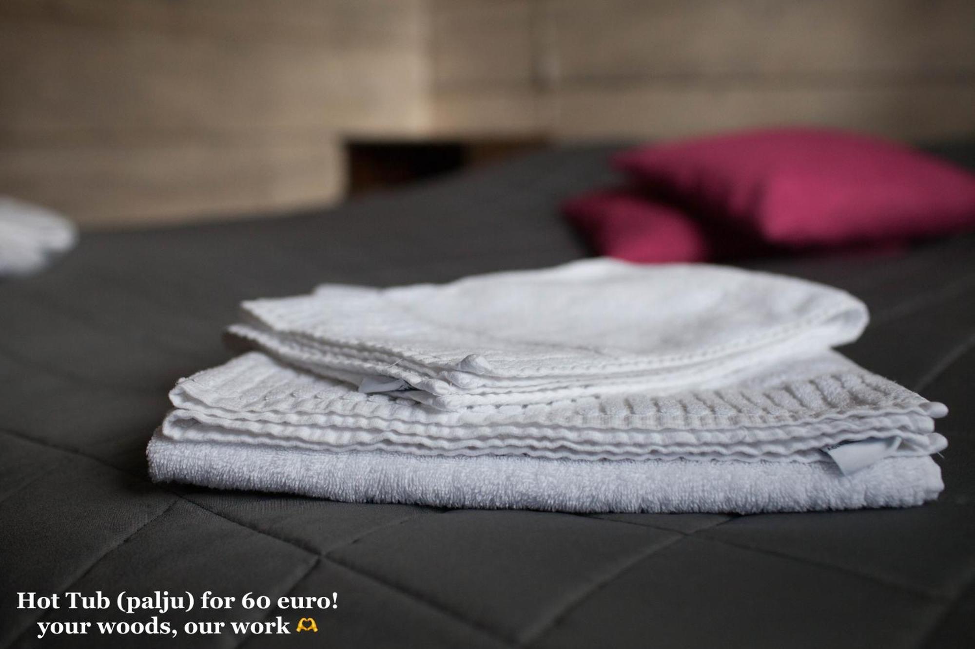 Sresort Saunas - Hot Tub, Palju อิมาตรา ภายนอก รูปภาพ
